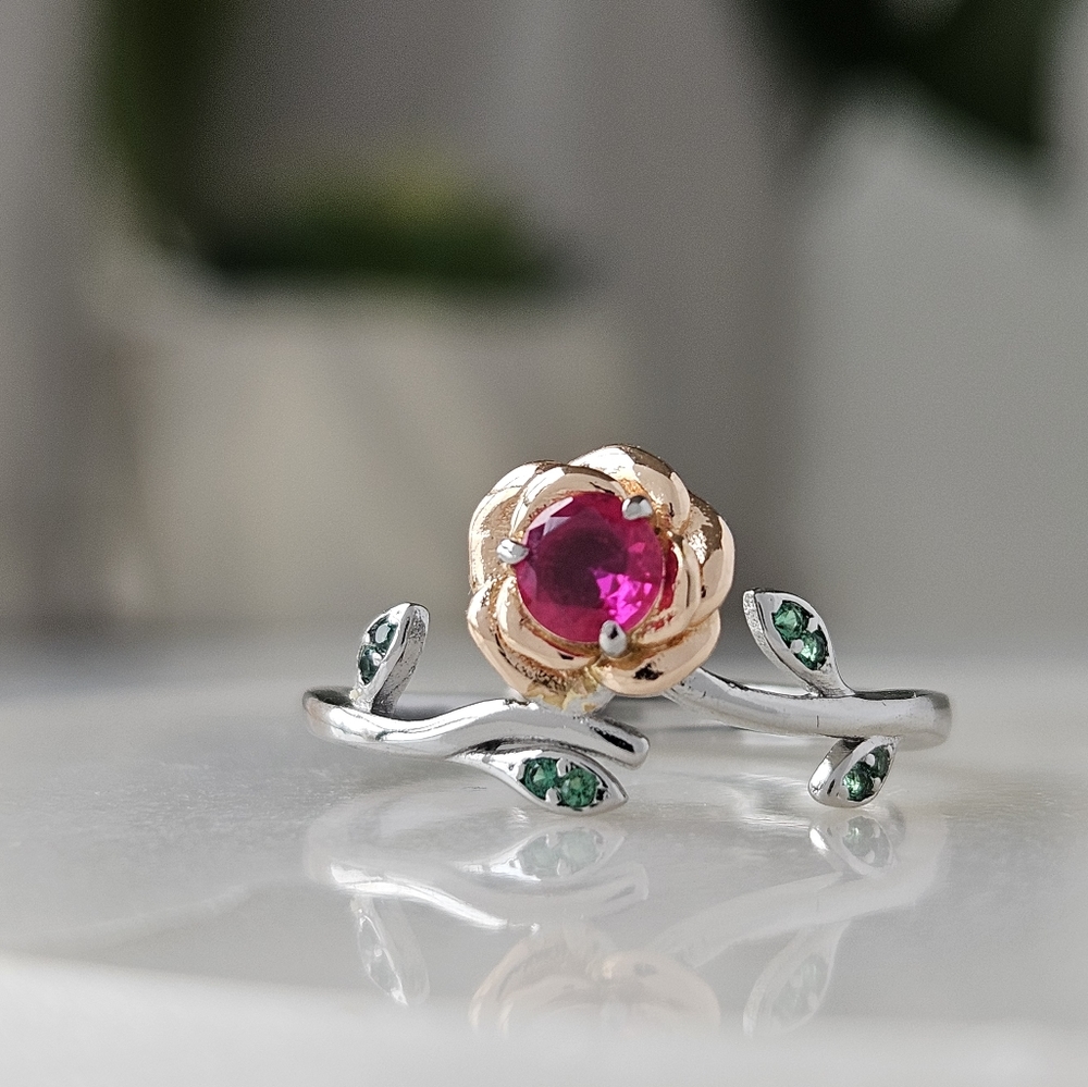 Official Disney Princess Belle Enchanted Rose Adjustable Ring, Charmed Aroma - Picture 5 of 6